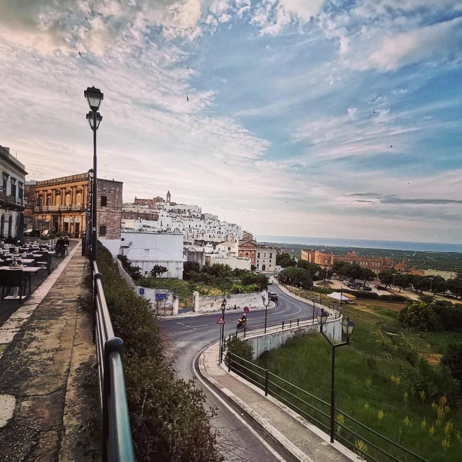 Casa Dei Levantini, Sea View, Wonderful Terrace In Old Town オストゥーニ エクステリア 写真